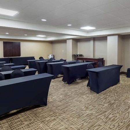 Comfort Inn University Durham - Chapel Hill Екстериор снимка