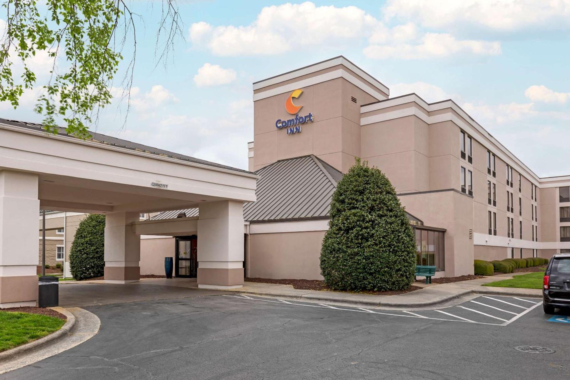 Comfort Inn University Durham - Chapel Hill Екстериор снимка